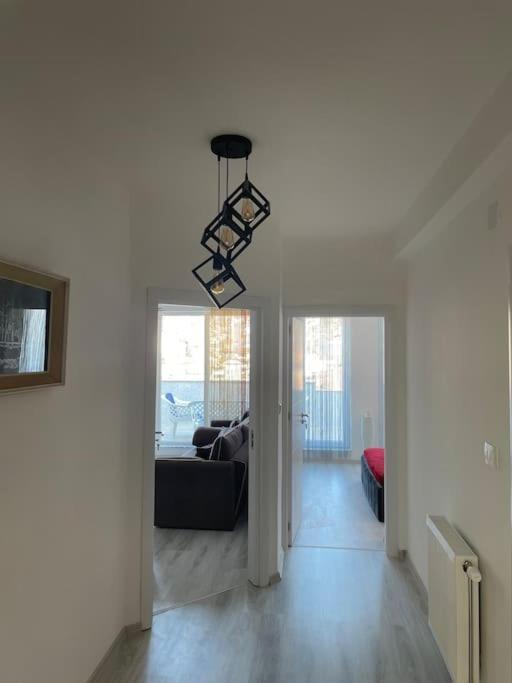 Penthouse With Castle View Apartment Prizren Bagian luar foto